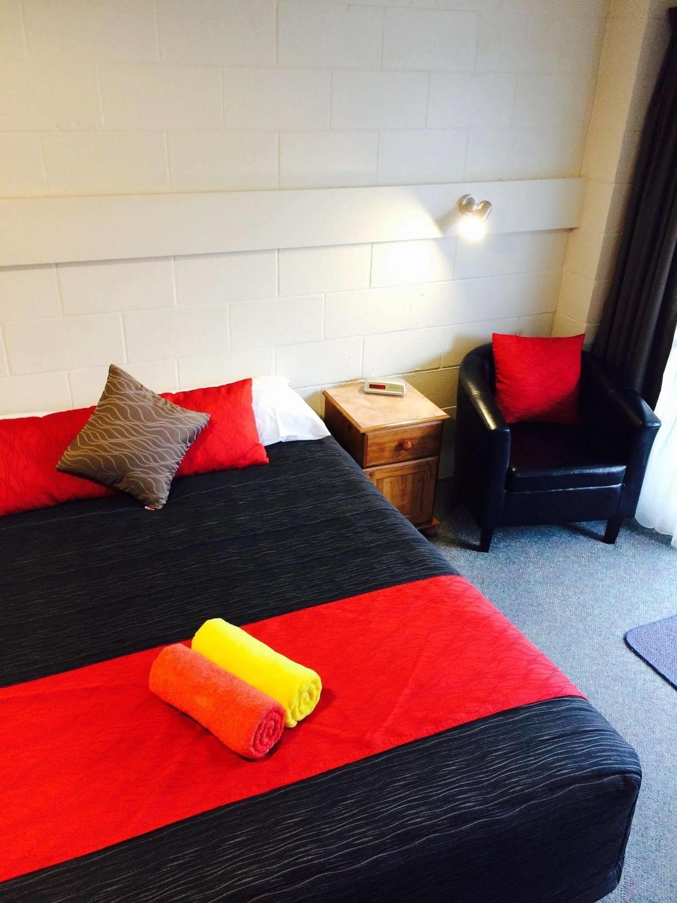 Fiesta Court Motel Whanganui Esterno foto